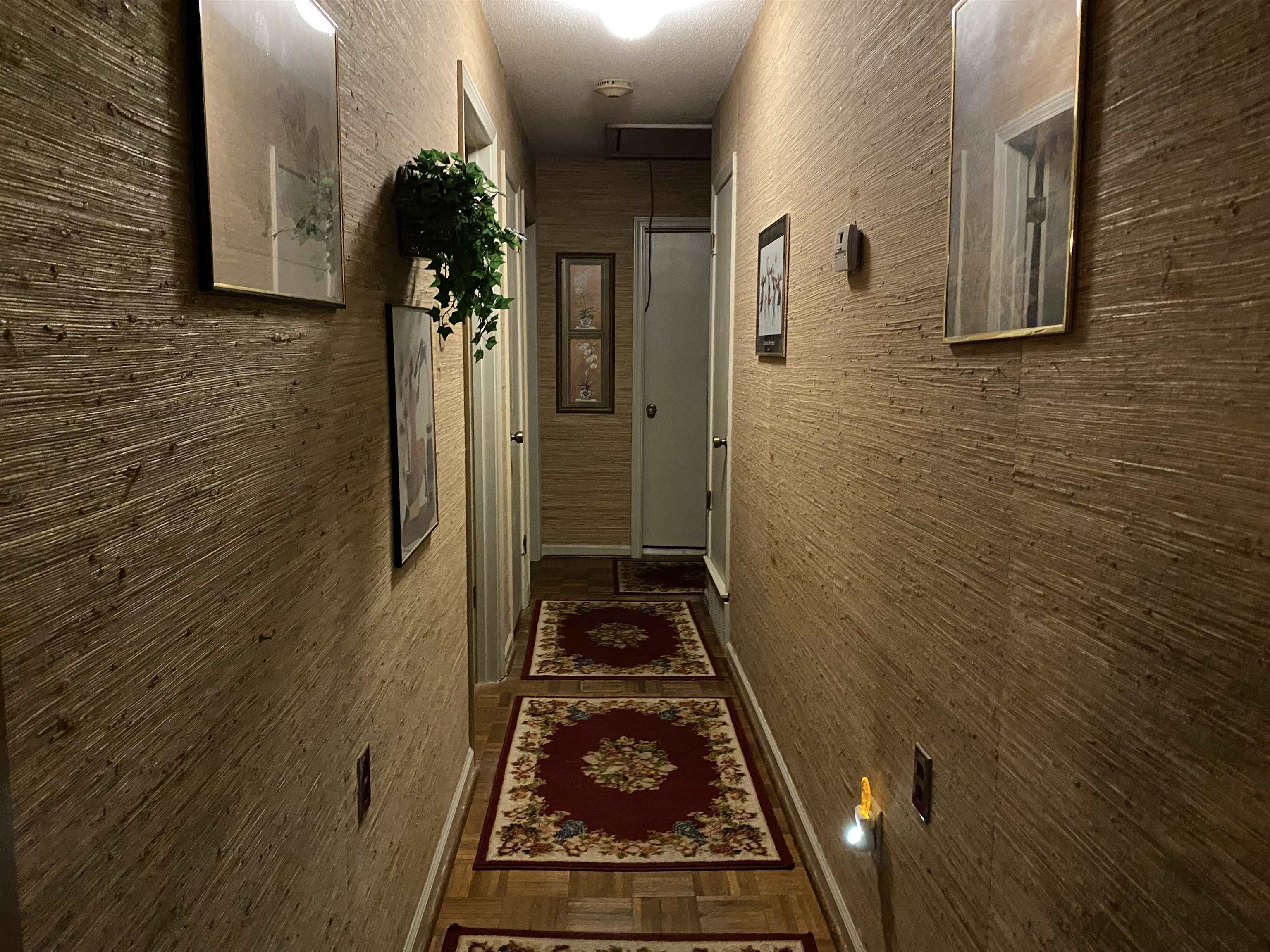 3420 South Mendenhall Road Memphis, TN 38115 - Photo 8 of 11 Gallery Image 8