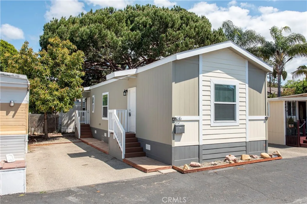 520 Pine Goleta Ca, Unit 65 Goleta, CA 93117 - Photo 1 of 10