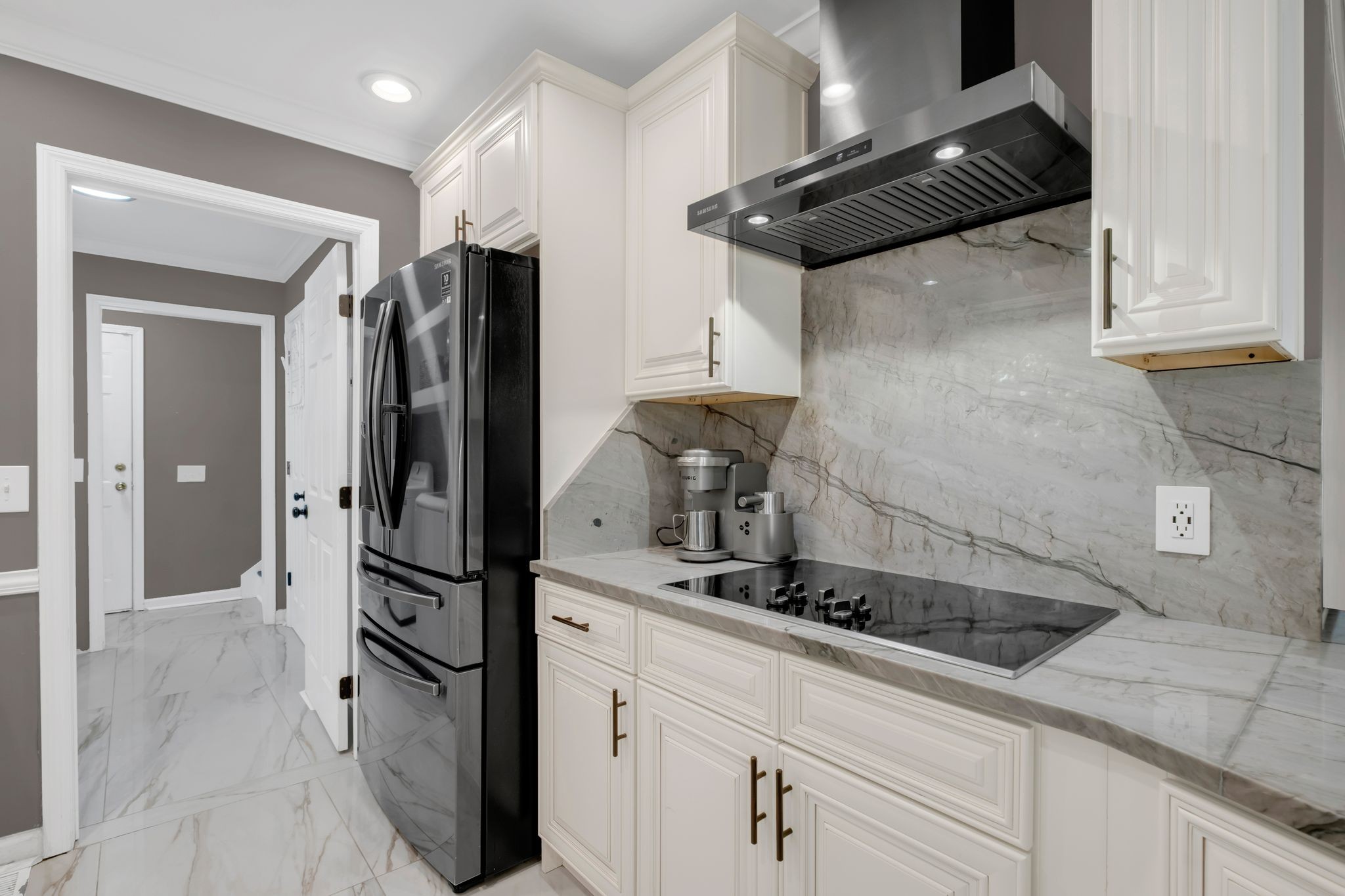 532 Windy Road Mount Juliet, TN 37122 - Photo 13 of 35 a kitchen with stainless steel appliances a sink and cabinets