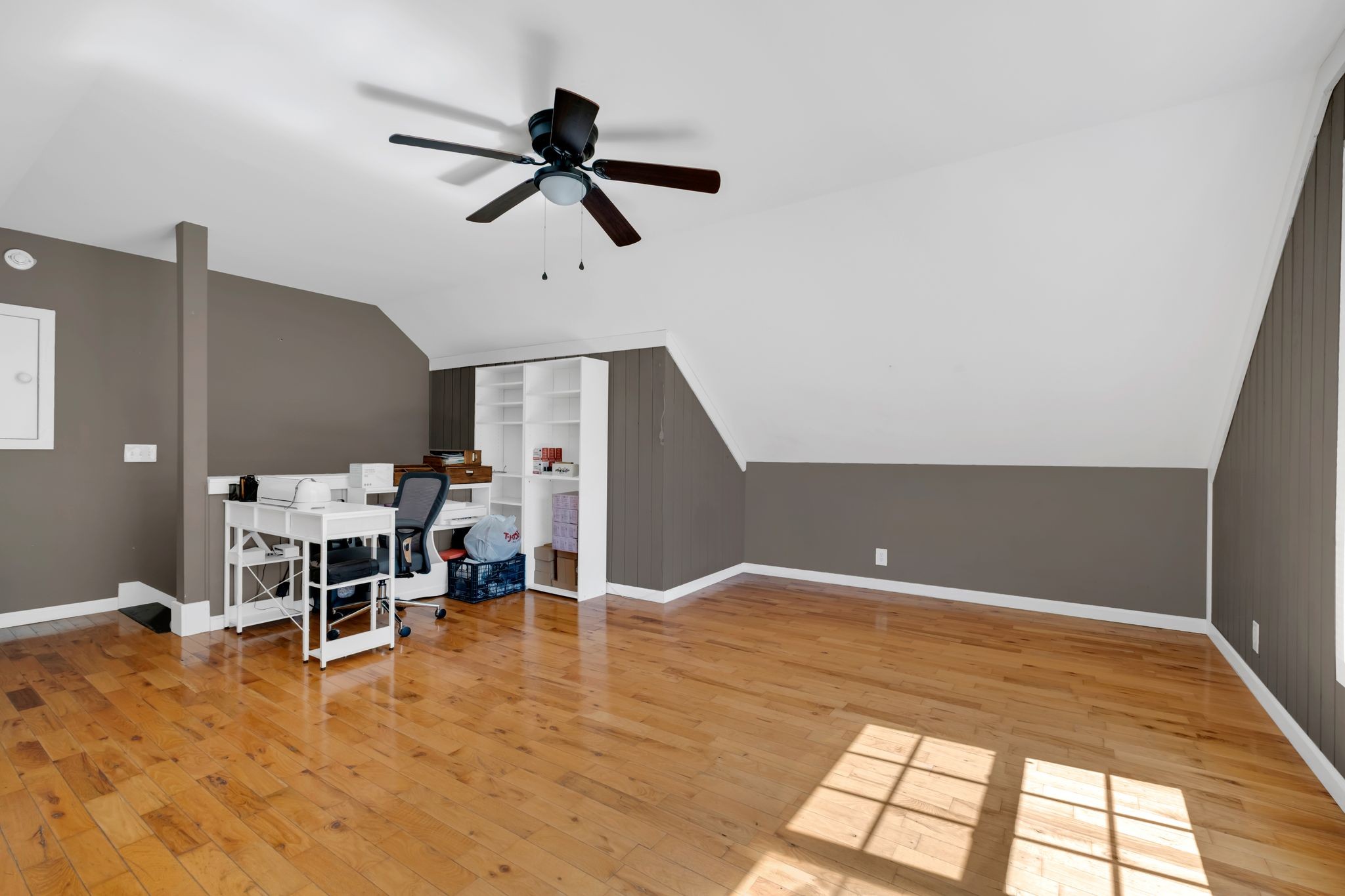 532 Windy Road Mount Juliet, TN 37122 - Photo 28 of 35 a view of a livingroom with a kitchen and a window