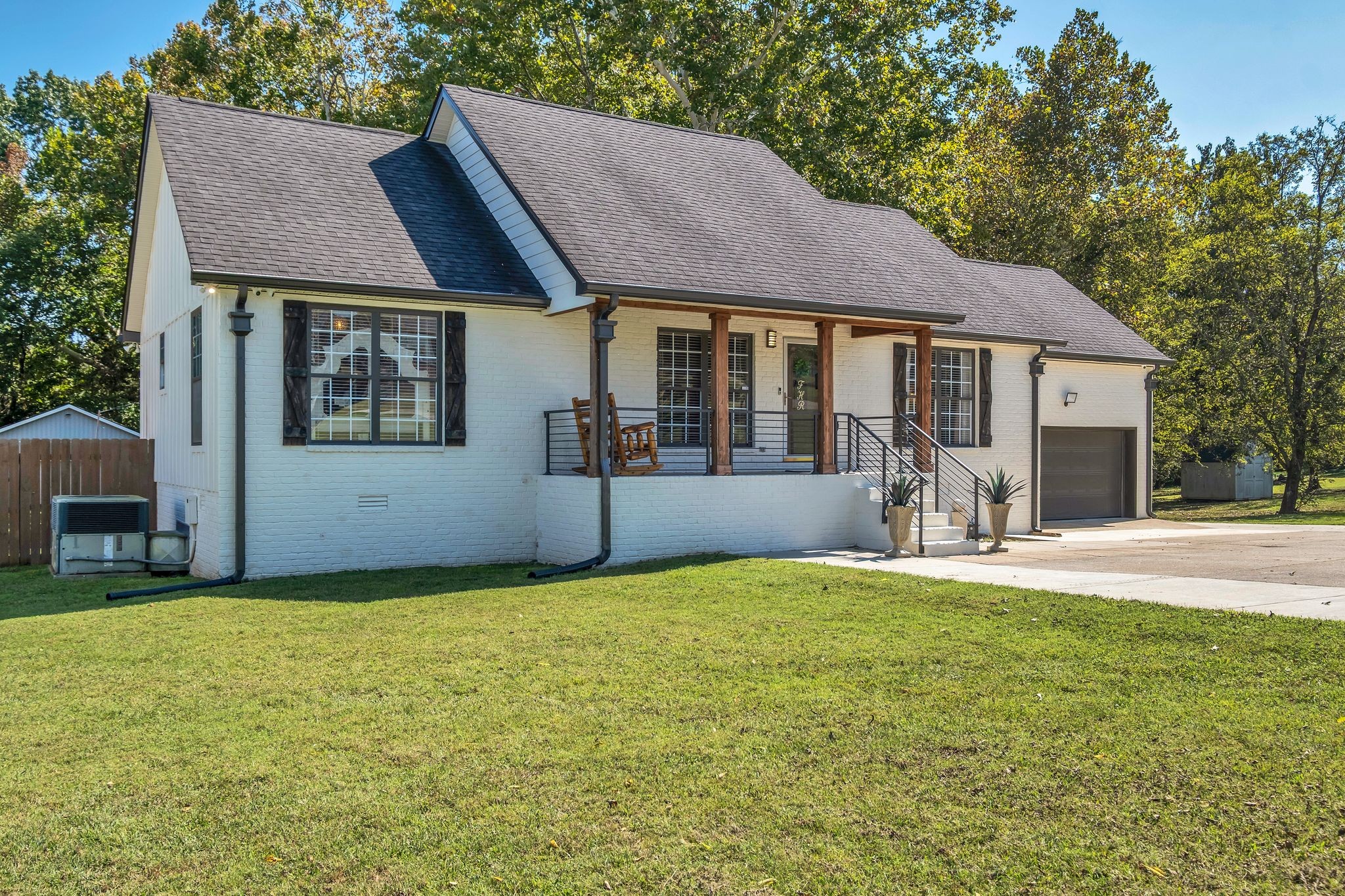 532 Windy Road Mount Juliet, TN 37122 - Photo 4 of 35 a view of a house with a yard and large tree