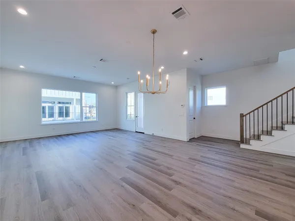 $2,995 | 7703 Earl Rudder Way, Houston, TX 77055