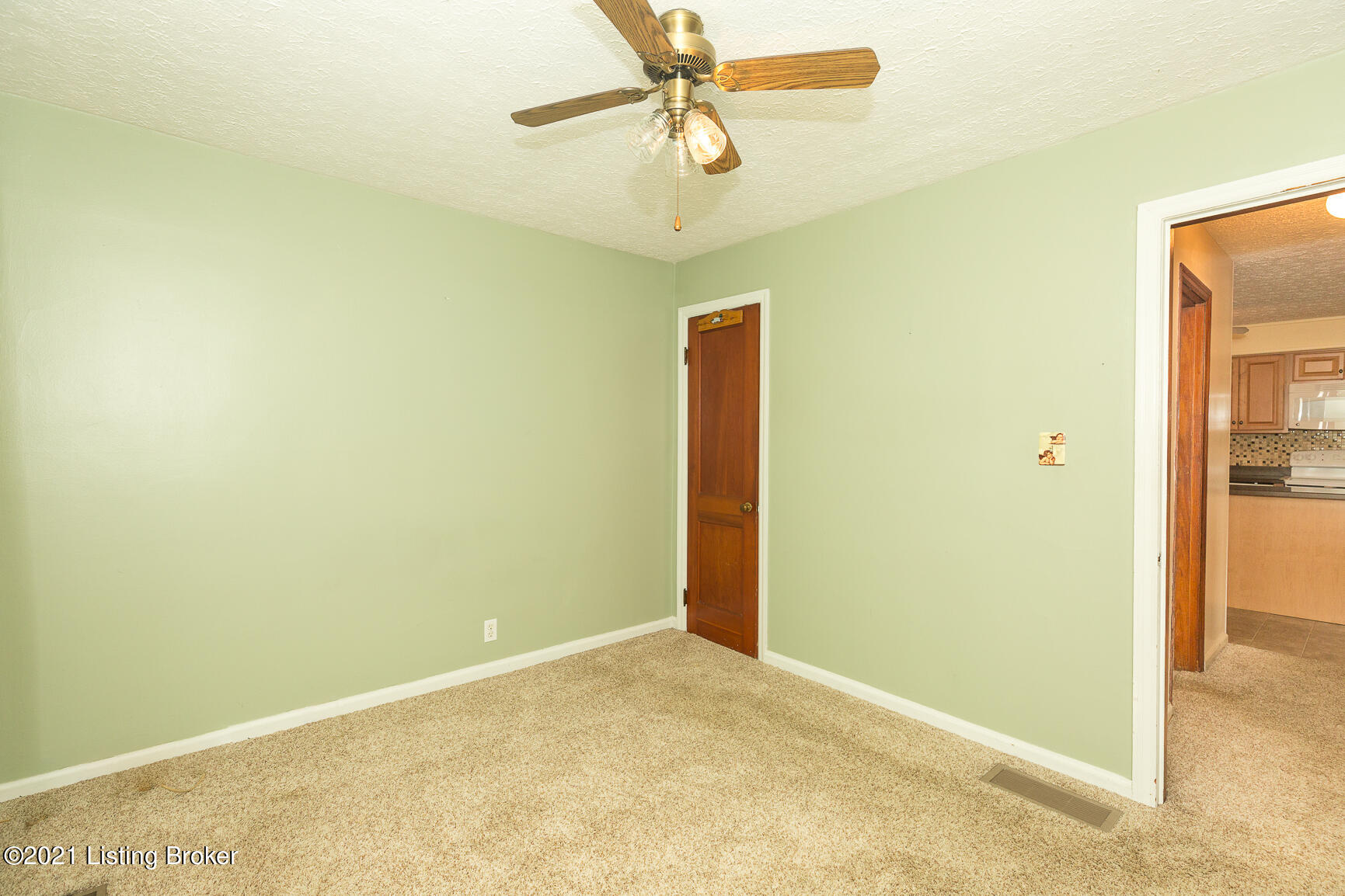 1017 Pitchford Road Louisville, KY 40219 - Photo 20 of 42 1017 Pitchford-20