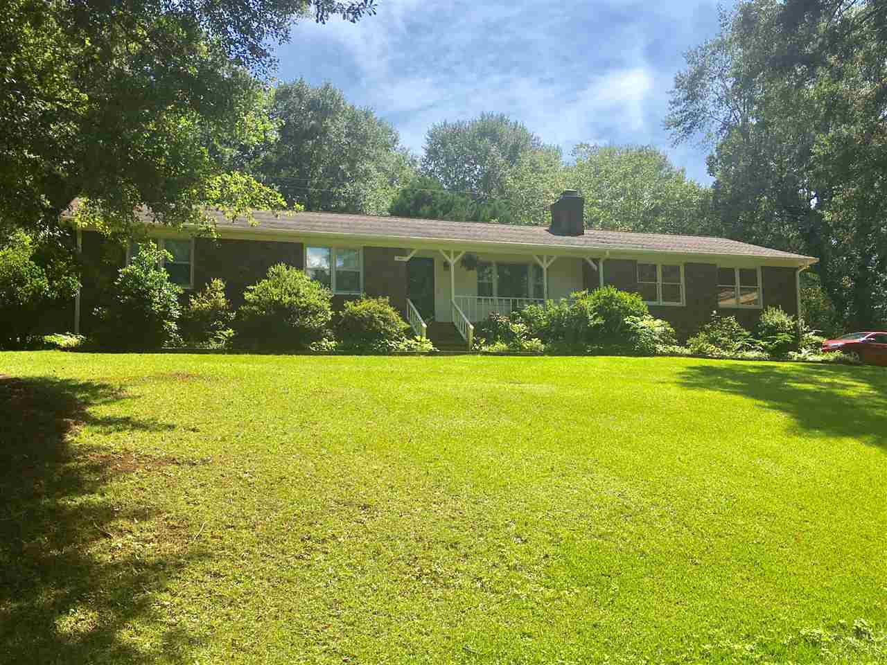 130 Lakeview Street Inman, SC 29349 - Photo 1 of 30