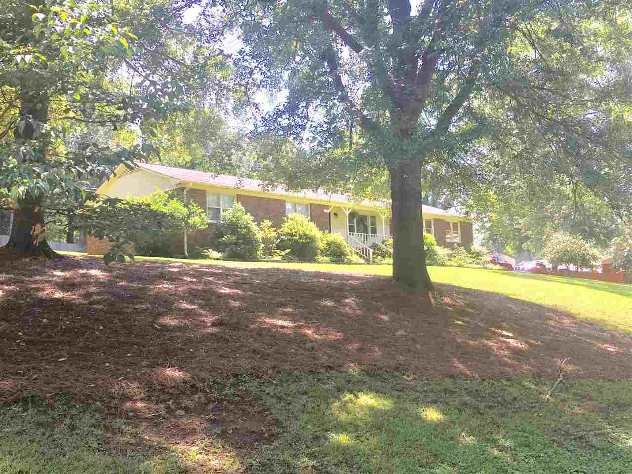 130 Lakeview Street Inman, SC 29349 - Photo 2 of 30