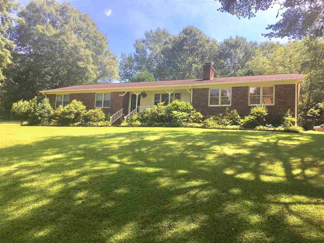 130 Lakeview Street Inman, SC 29349 - Photo 3 of 30