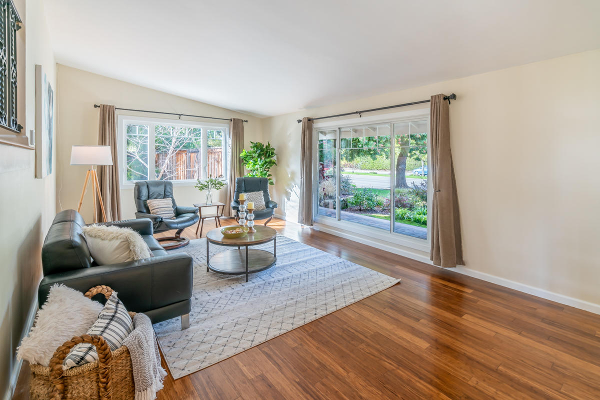 5849 Cathedral Oaks Road Goleta, CA 93117 - Photo 17 of 22 Living Room