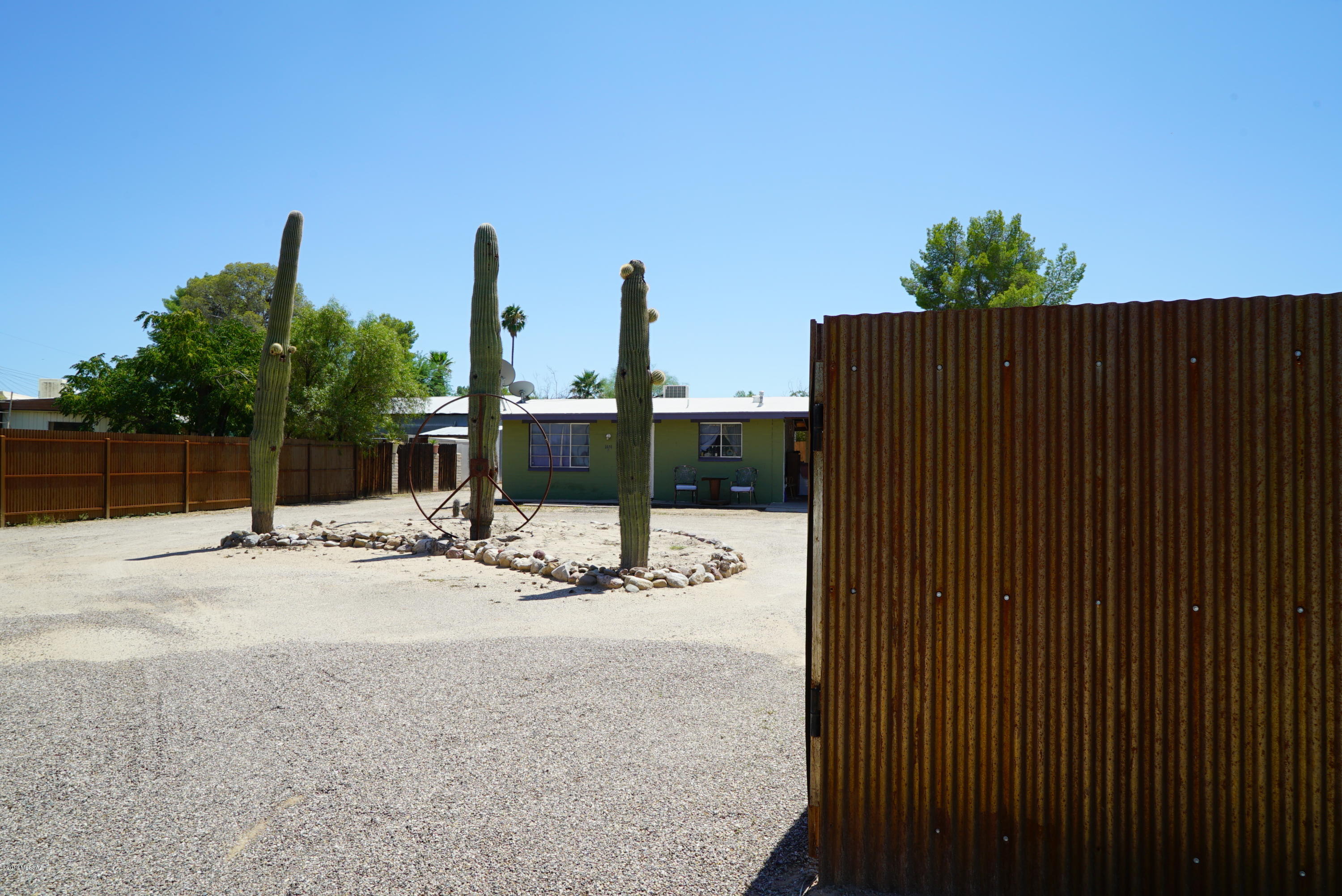 1651 West Wetmore Road Tucson, AZ 85705 - Photo 3 of 50