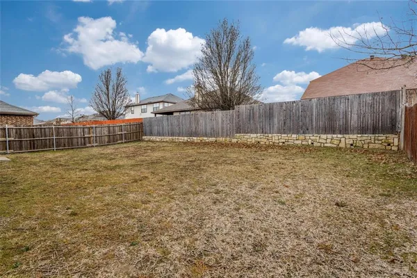 $2,600 | 2903 Castlebend Drive, Seagoville, TX 75159