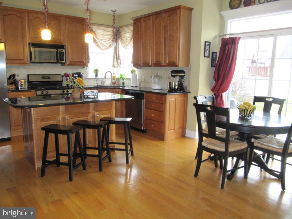 325 Cobblers Court Lititz, PA 17543 - Photo 6 of 22