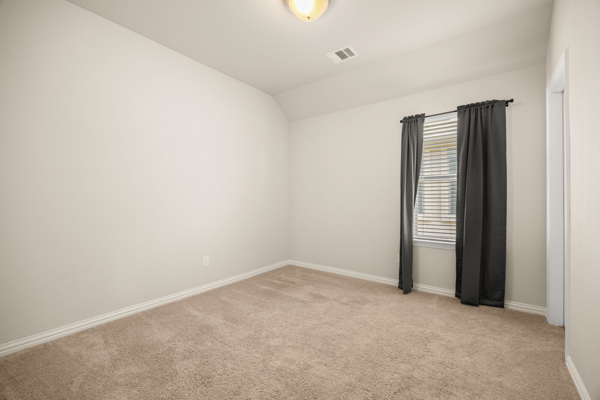 2452 Millbrook Loop Leander, TX 78641 - Photo 25 of 40