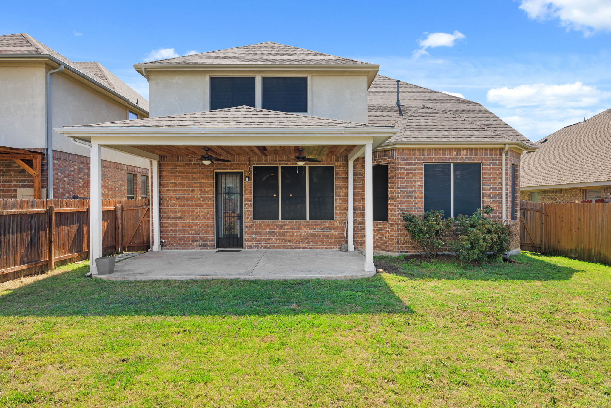 2452 Millbrook Loop Leander, TX 78641 - Photo 32 of 40