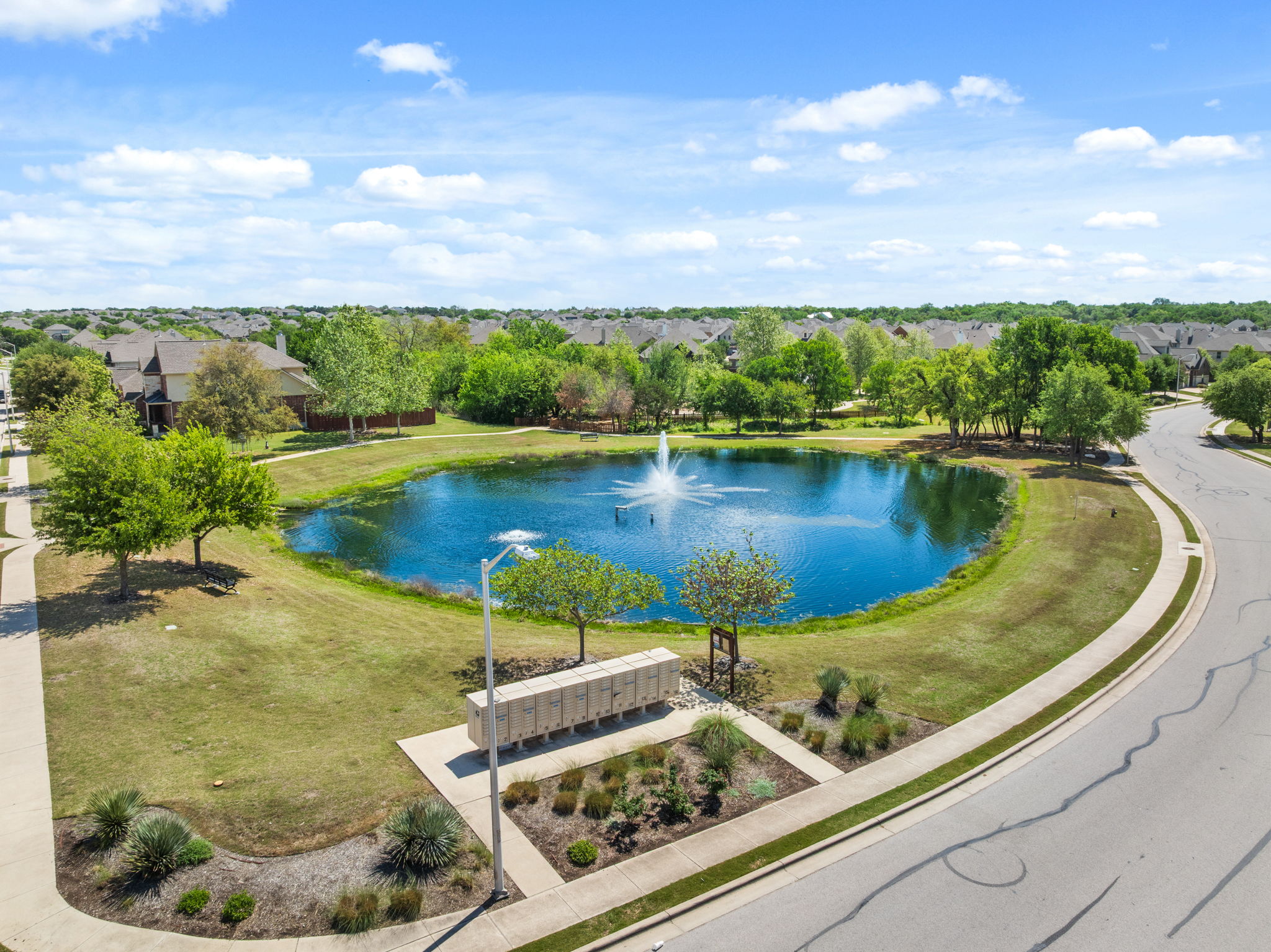 2452 Millbrook Loop Leander, TX 78641 - Photo 36 of 40