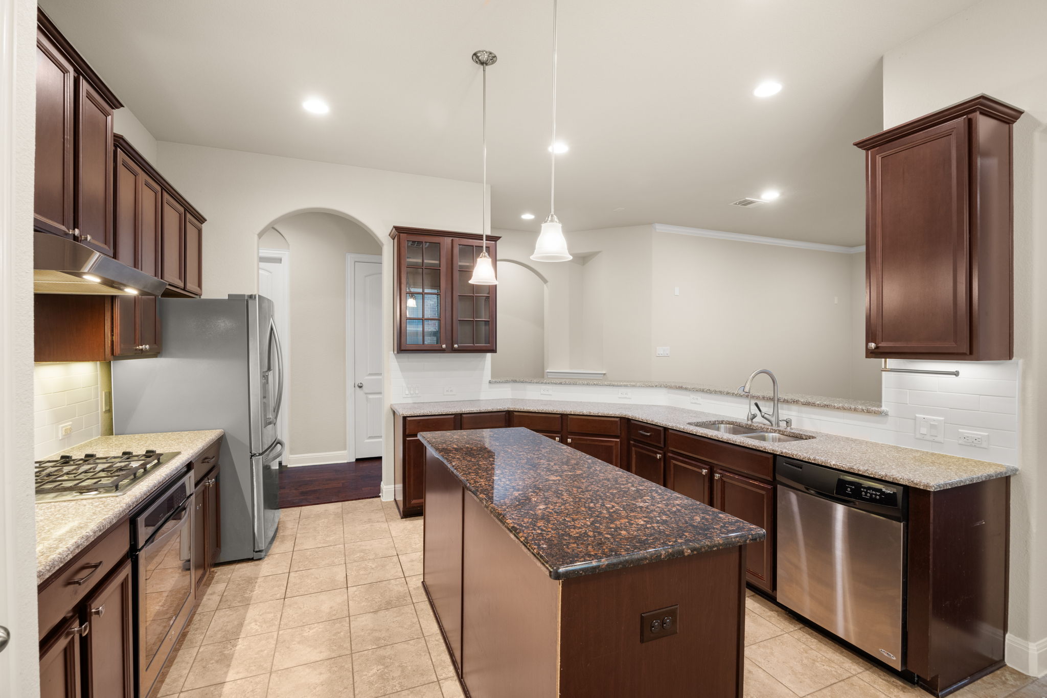 2452 Millbrook Loop Leander, TX 78641 - Photo 4 of 40