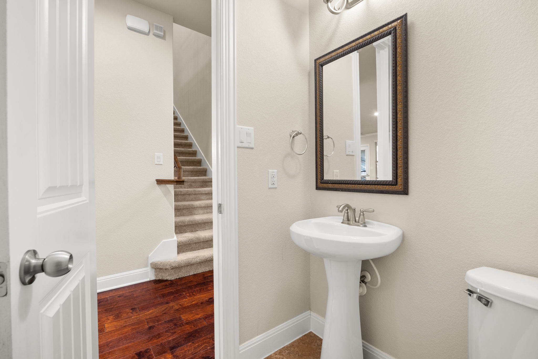 2452 Millbrook Loop Leander, TX 78641 - Photo 8 of 40
