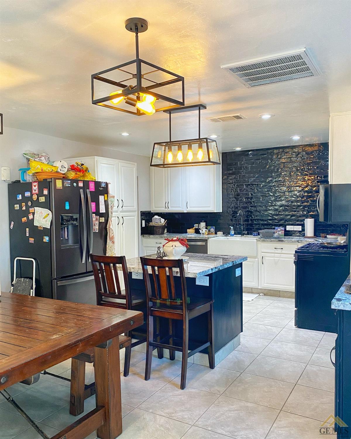 Undisclosed Address Wasco, CA 93280 - Photo 11 of 40