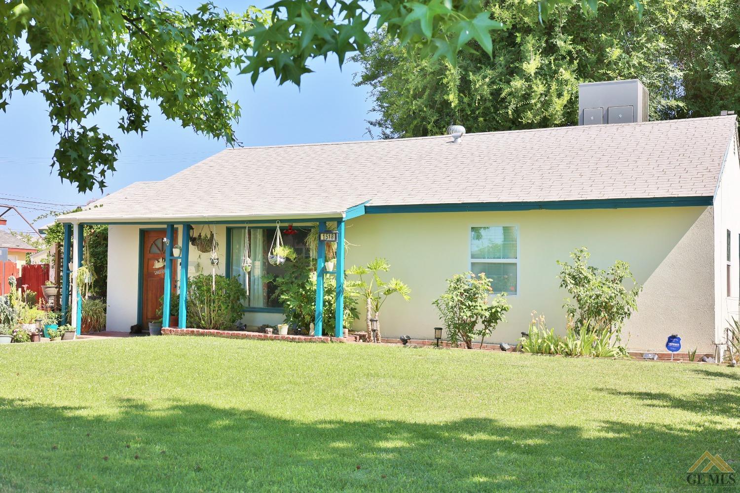 Undisclosed Address Wasco, CA 93280 - Photo 2 of 40