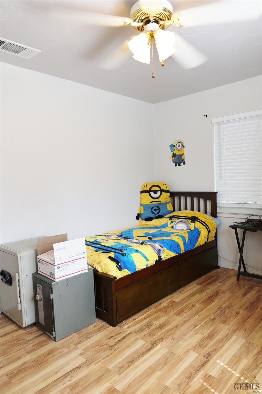 Undisclosed Address Wasco, CA 93280 - Photo 33 of 40