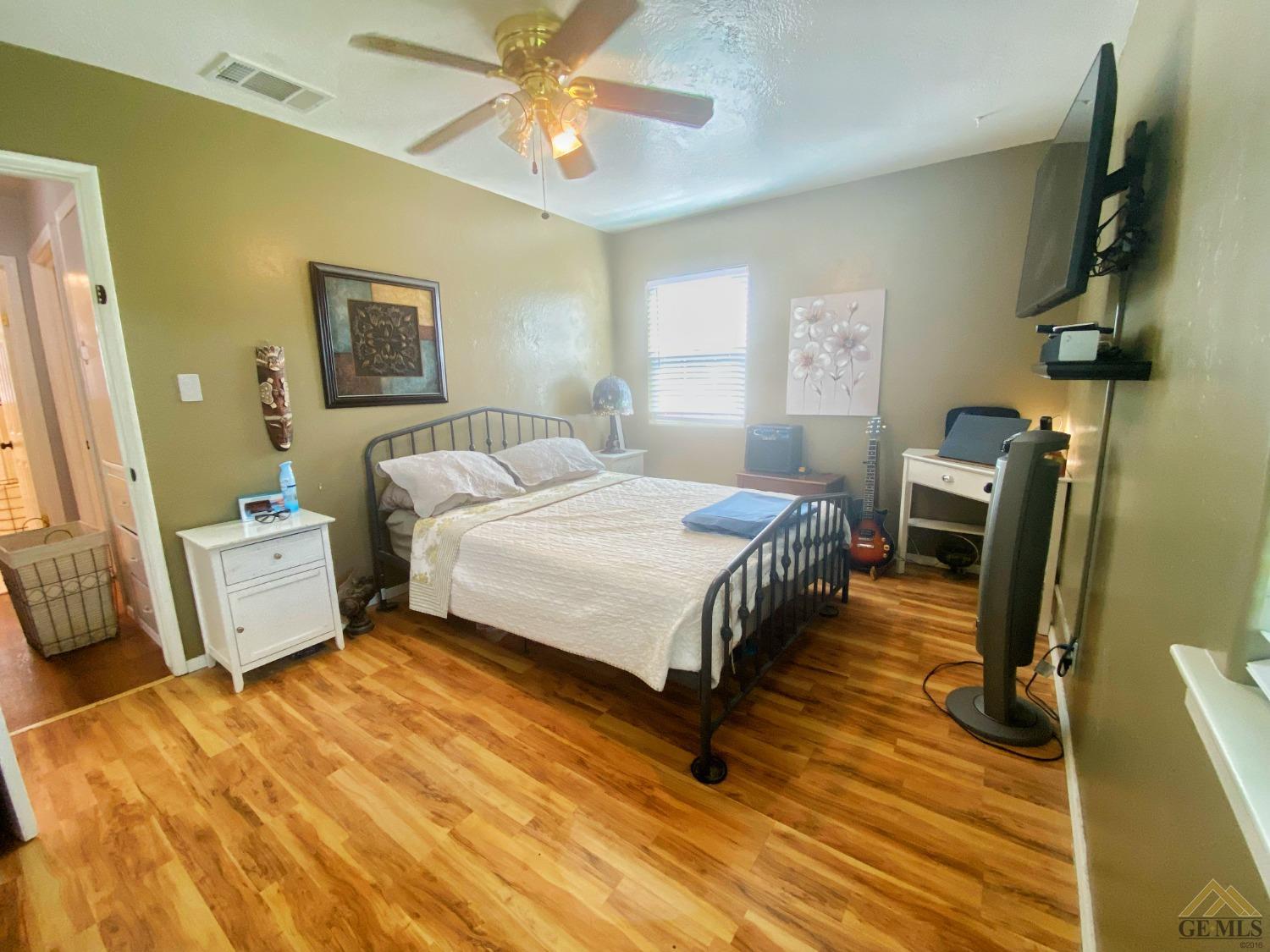 Undisclosed Address Wasco, CA 93280 - Photo 35 of 40