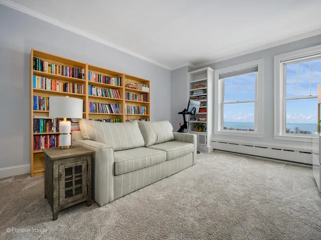 $600,000 | 3530 North Lake Shore Drive, Unit 11B, Chicago, IL 60657