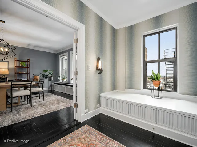 $600,000 | 3530 North Lake Shore Drive, Unit 11B, Chicago, IL 60657