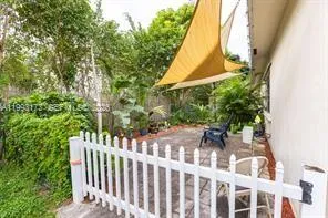 $2,300 | 7651 Northwest 74th Avenue, Unit 1, Tamarac, FL 33321