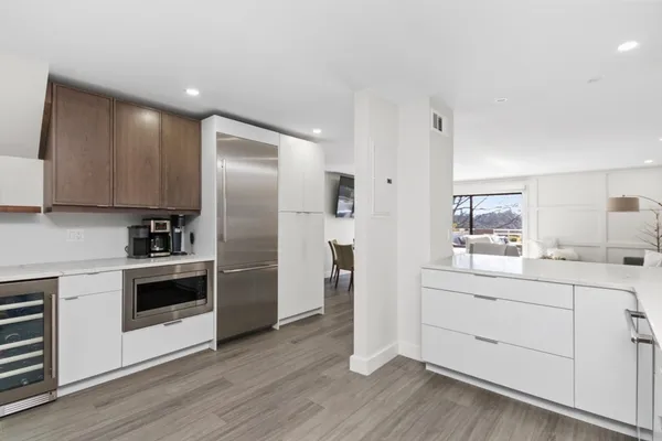 $4,500 | 199 Coolidge Avenue, Unit 105, Watertown, MA 02472