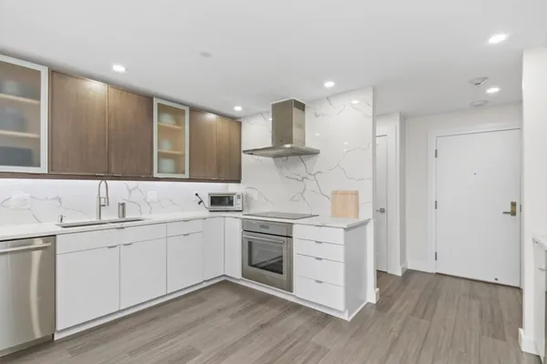 $4,500 | 199 Coolidge Avenue, Unit 105, Watertown, MA 02472