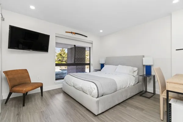 $4,500 | 199 Coolidge Avenue, Unit 105, Watertown, MA 02472