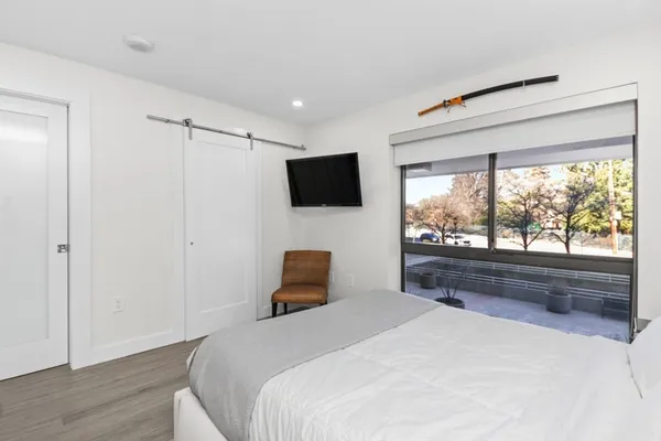 $4,500 | 199 Coolidge Avenue, Unit 105, Watertown, MA 02472