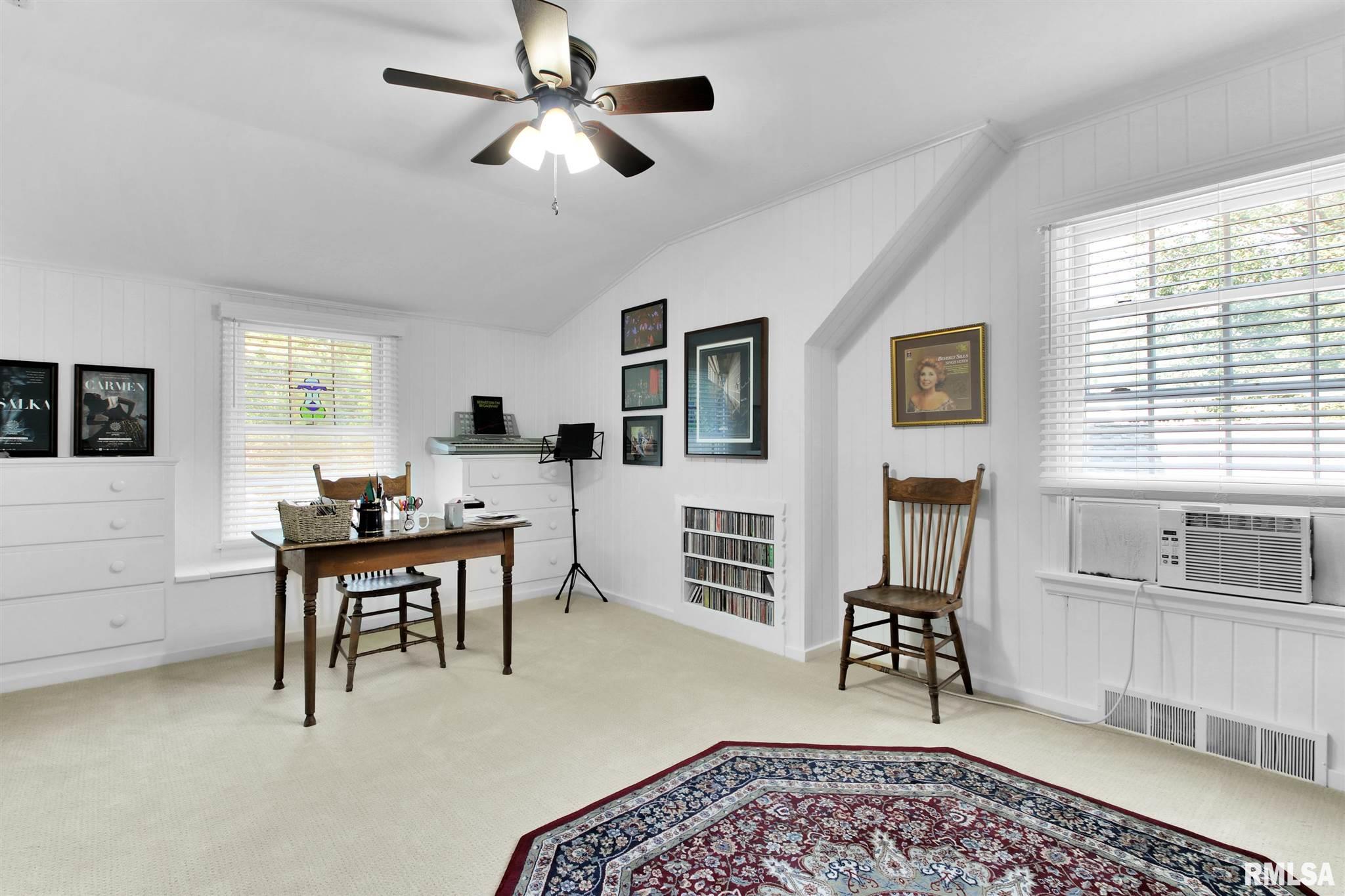 147 East Southgate Road Peoria, IL 61614 - Photo 19 of 33 Gallery Image 19