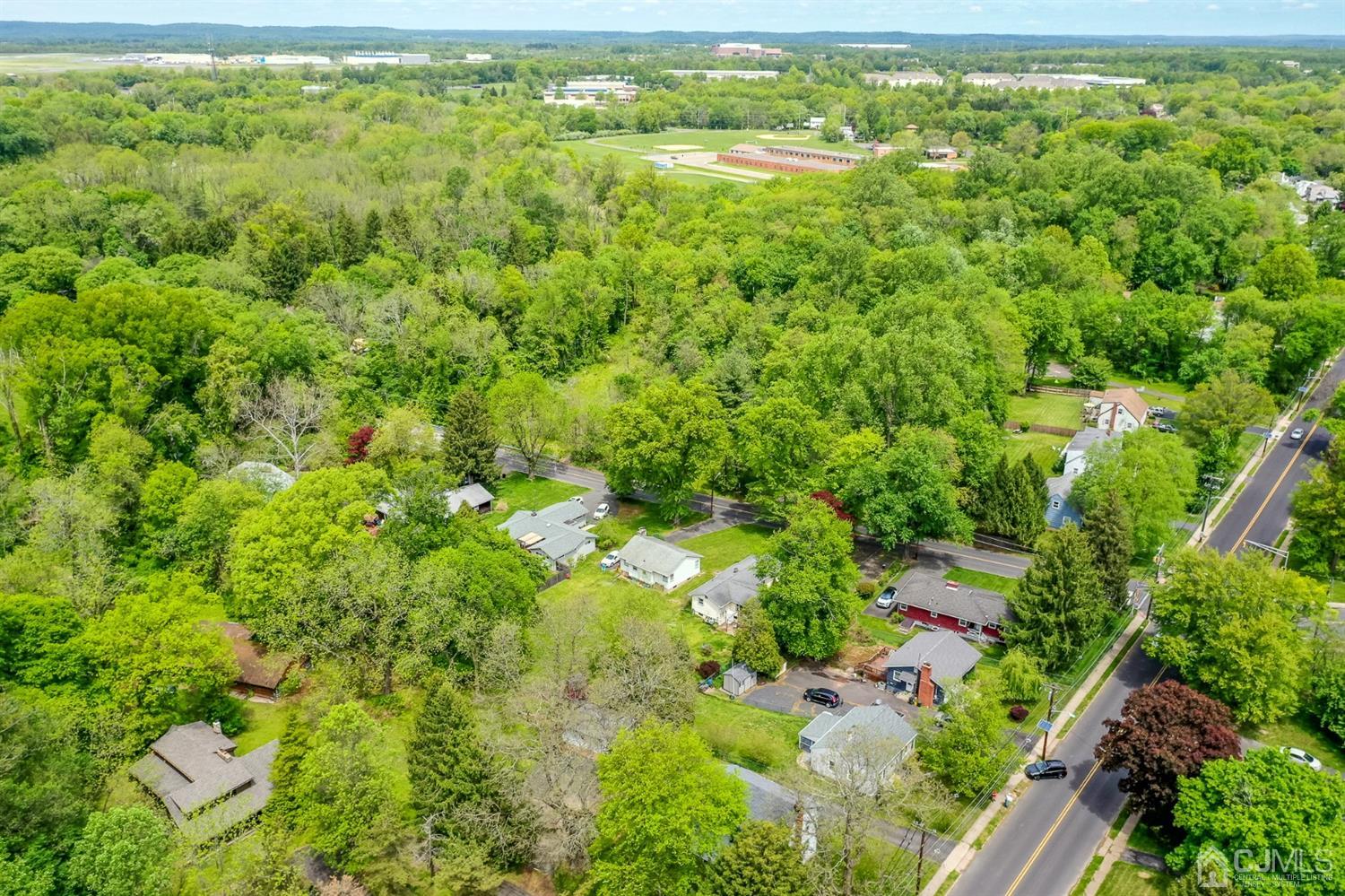 1237 Lower Ferry Road Ewing, NJ 08618 - Photo 42 of 42 a view of a green yard