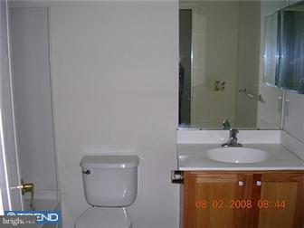 184 Natalie Road Delran, NJ 08075 - Photo 5 of 6 Bathroom