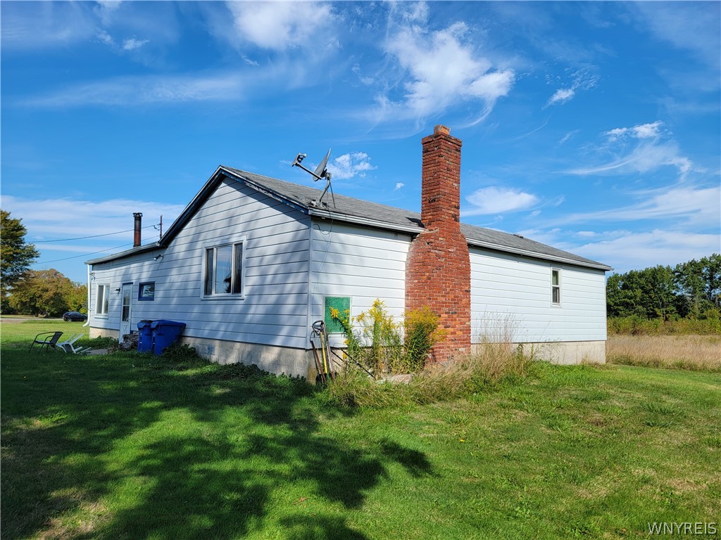 2351 Checkered Tavern Road Hartland, NY 14008 - Photo 4 of 25