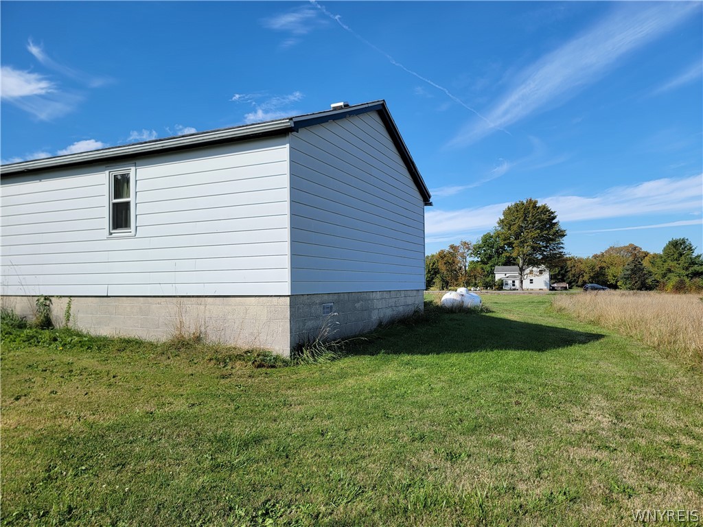 2351 Checkered Tavern Road Hartland, NY 14008 - Photo 5 of 25