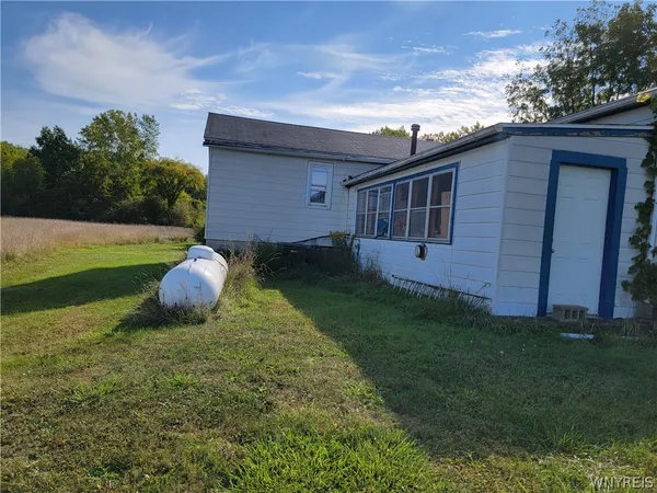 $275,000 | 2351 Checkered Tavern Road, Hartland, NY 14008