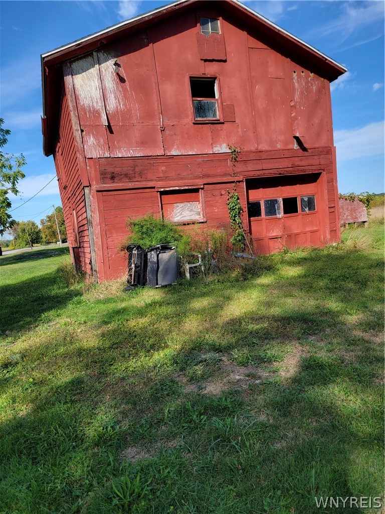 2351 Checkered Tavern Road Hartland, NY 14008 - Photo 9 of 25