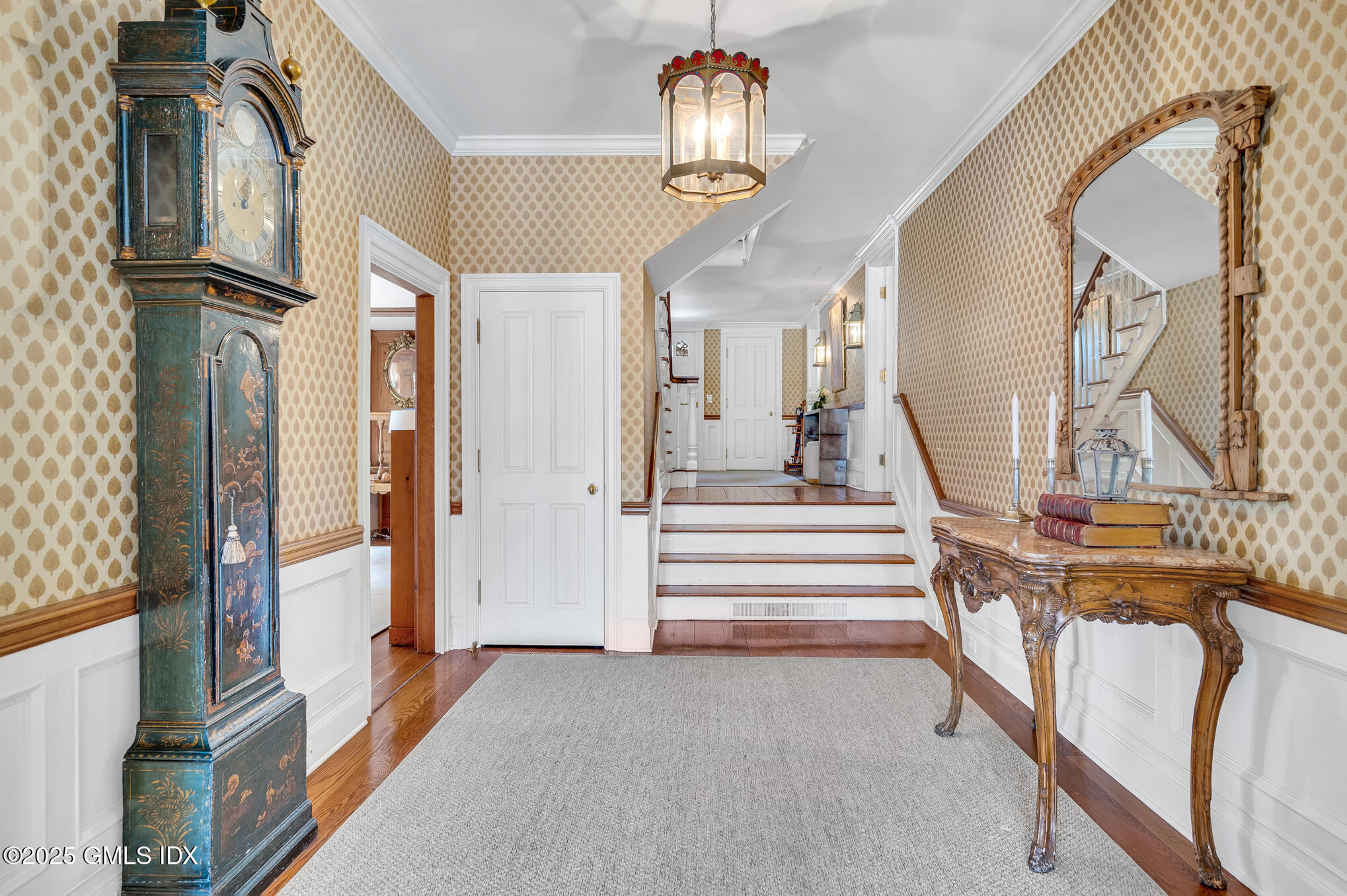 375 Round Hill Road Greenwich, CT 06831 - Photo 5 of 35 Z6A_8565