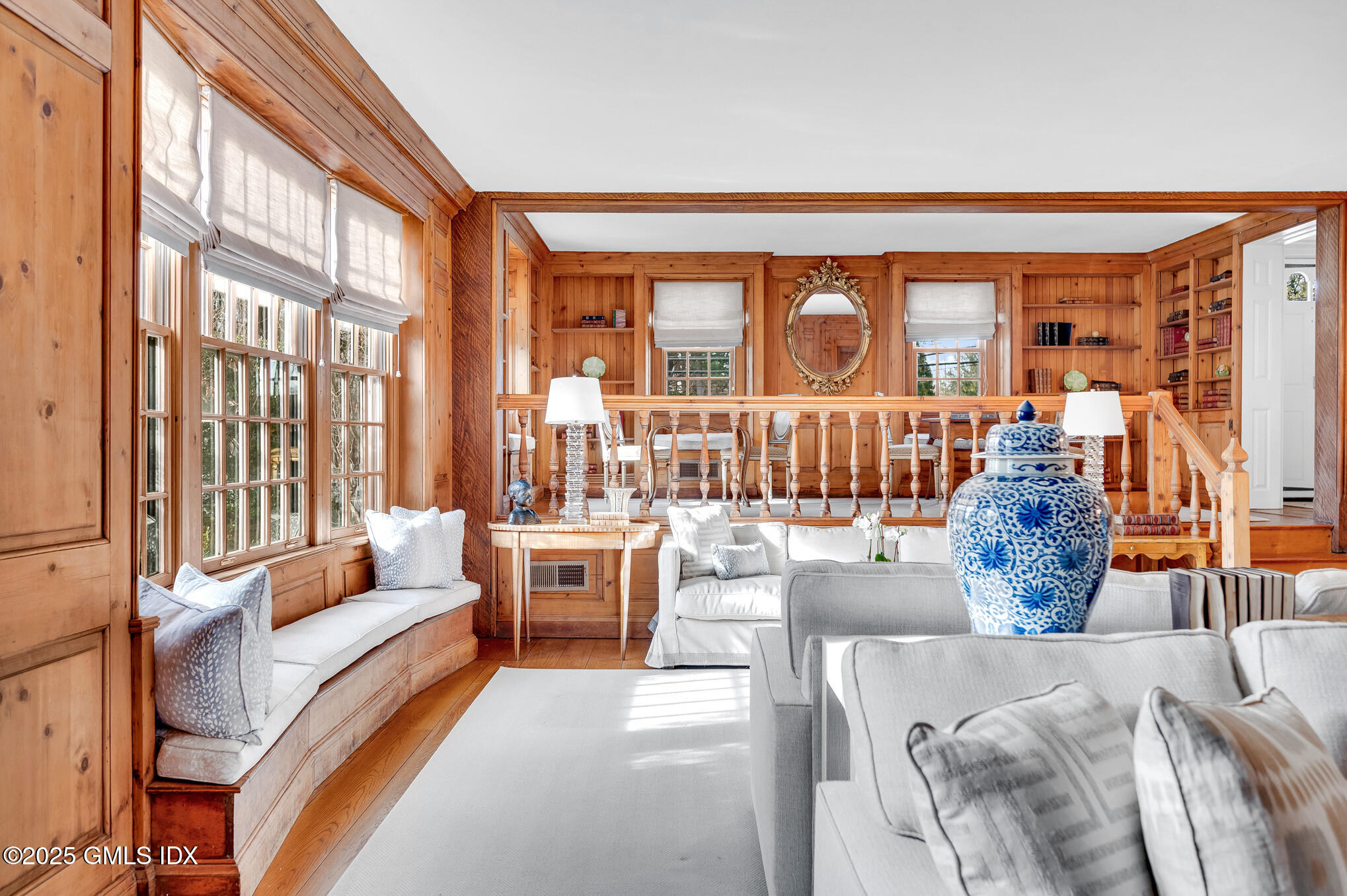 375 Round Hill Road Greenwich, CT 06831 - Photo 7 of 35 Z6A_8600