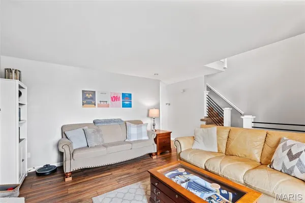 $214,000 | 66 Spring Song Court, Unit F, St. Peters, MO 63376