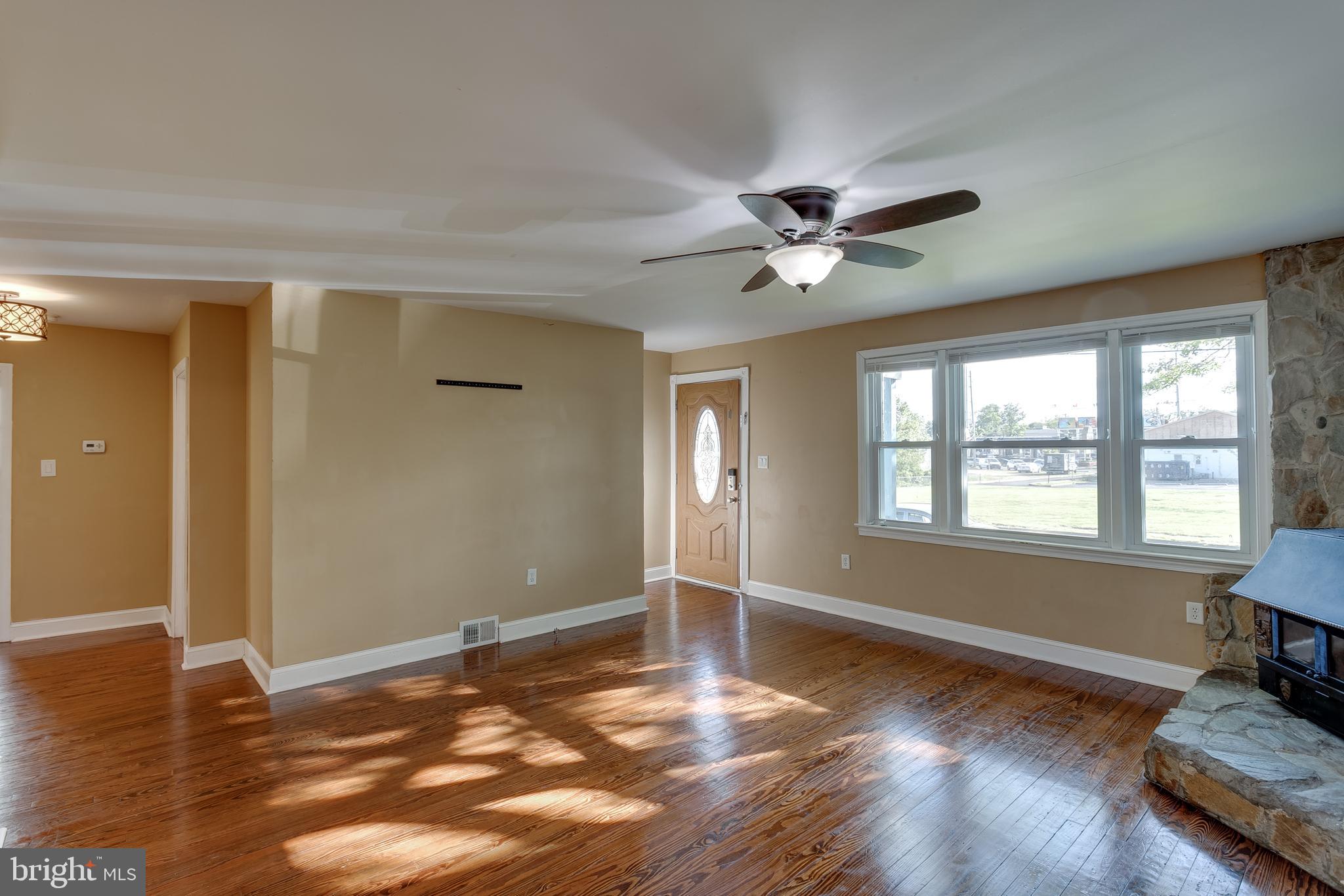 32 St Clair Road Runnemede, NJ 08078 - Photo 6 of 31 Gallery Image 6