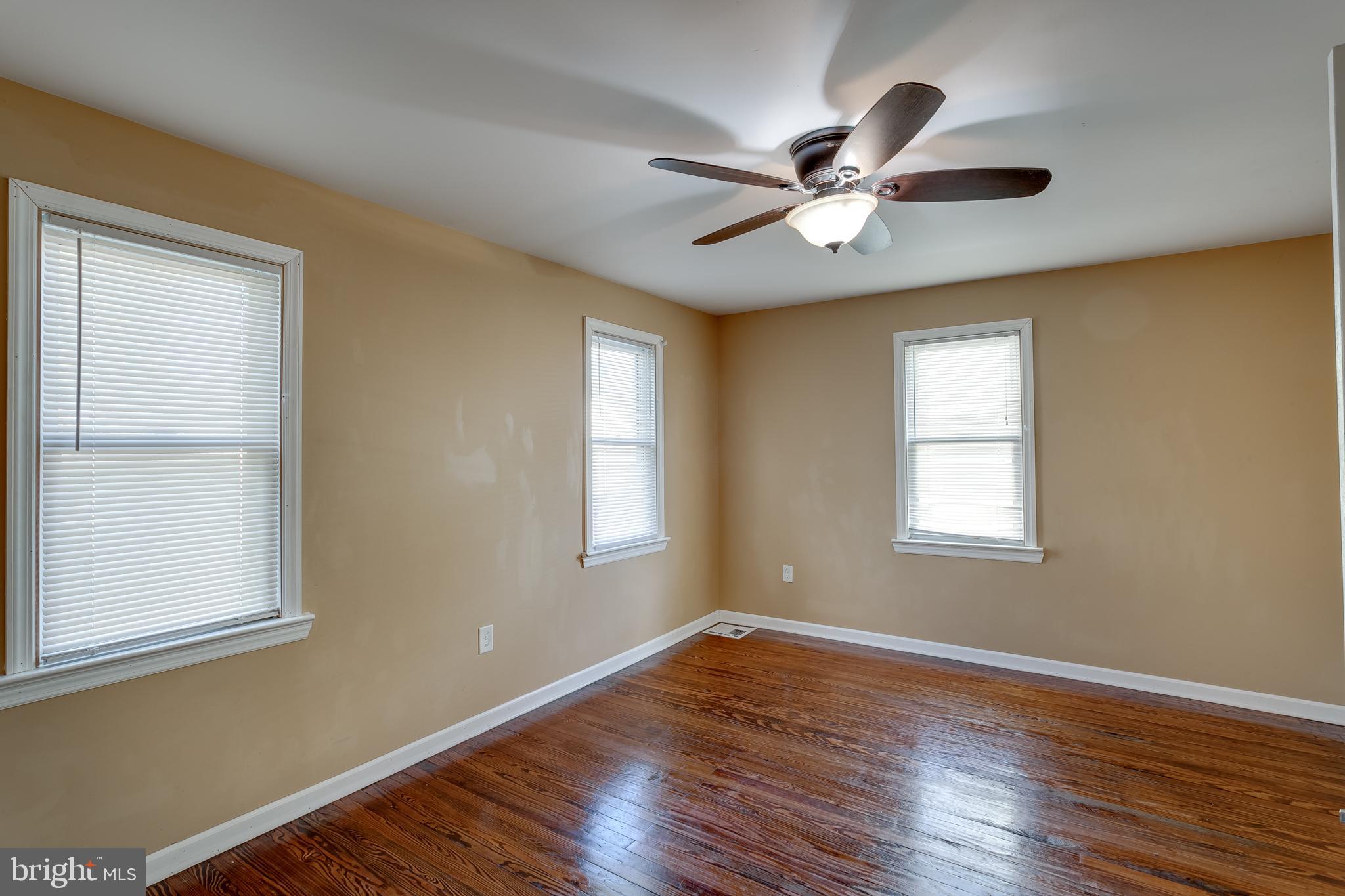 32 St Clair Road Runnemede, NJ 08078 - Photo 7 of 31 Gallery Image 7