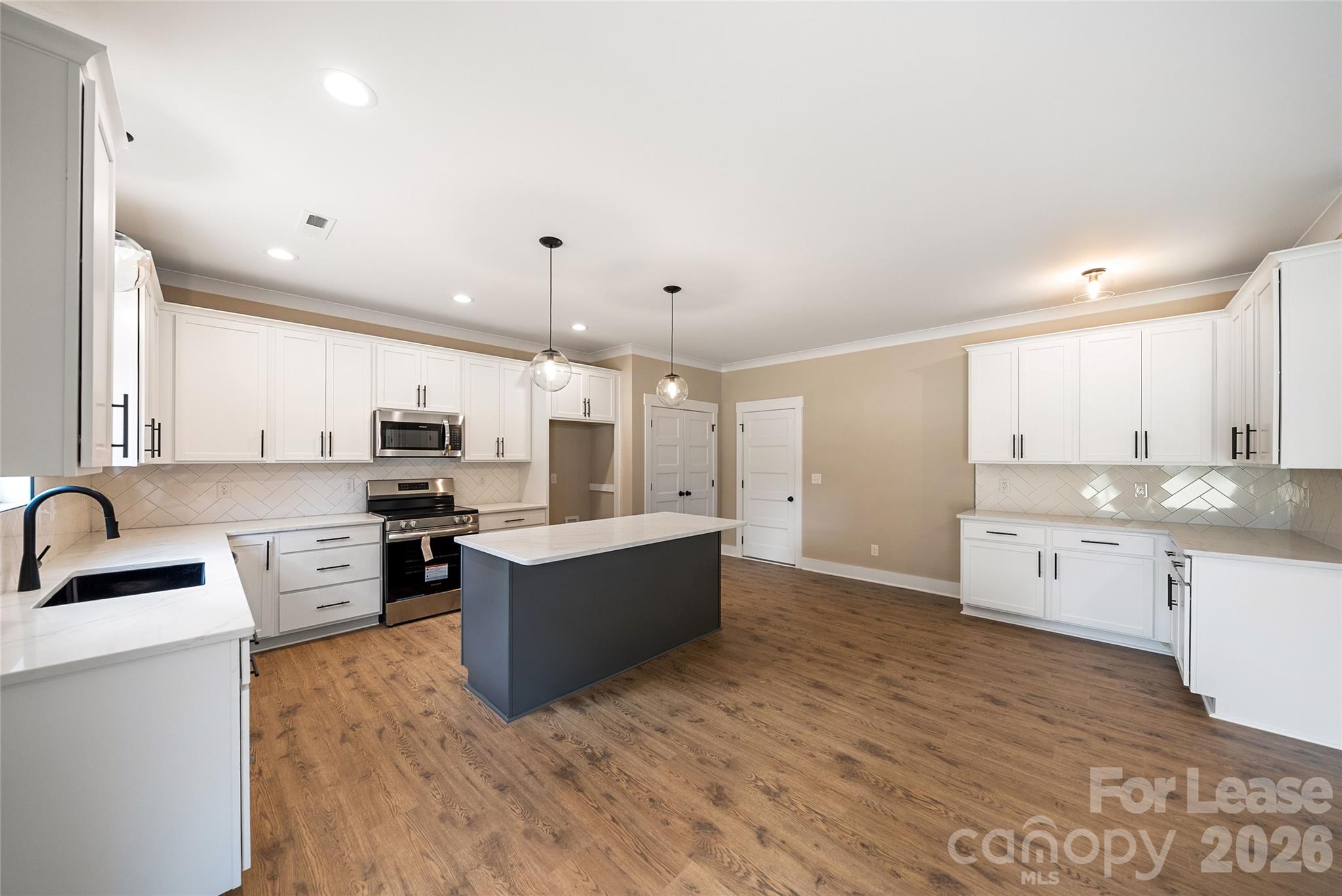 818 North Rocky River Road Monroe, NC 28110 - Photo 8 of 30