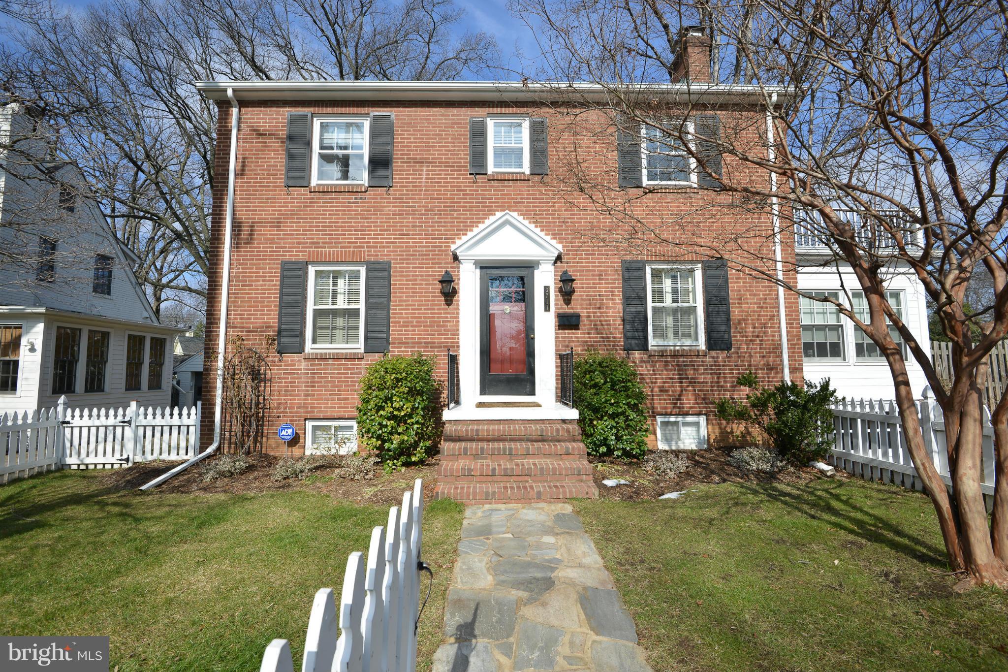 3711 North Pershing Drive Arlington, VA 22203 - Photo 1 of 29 Exterior (Front)