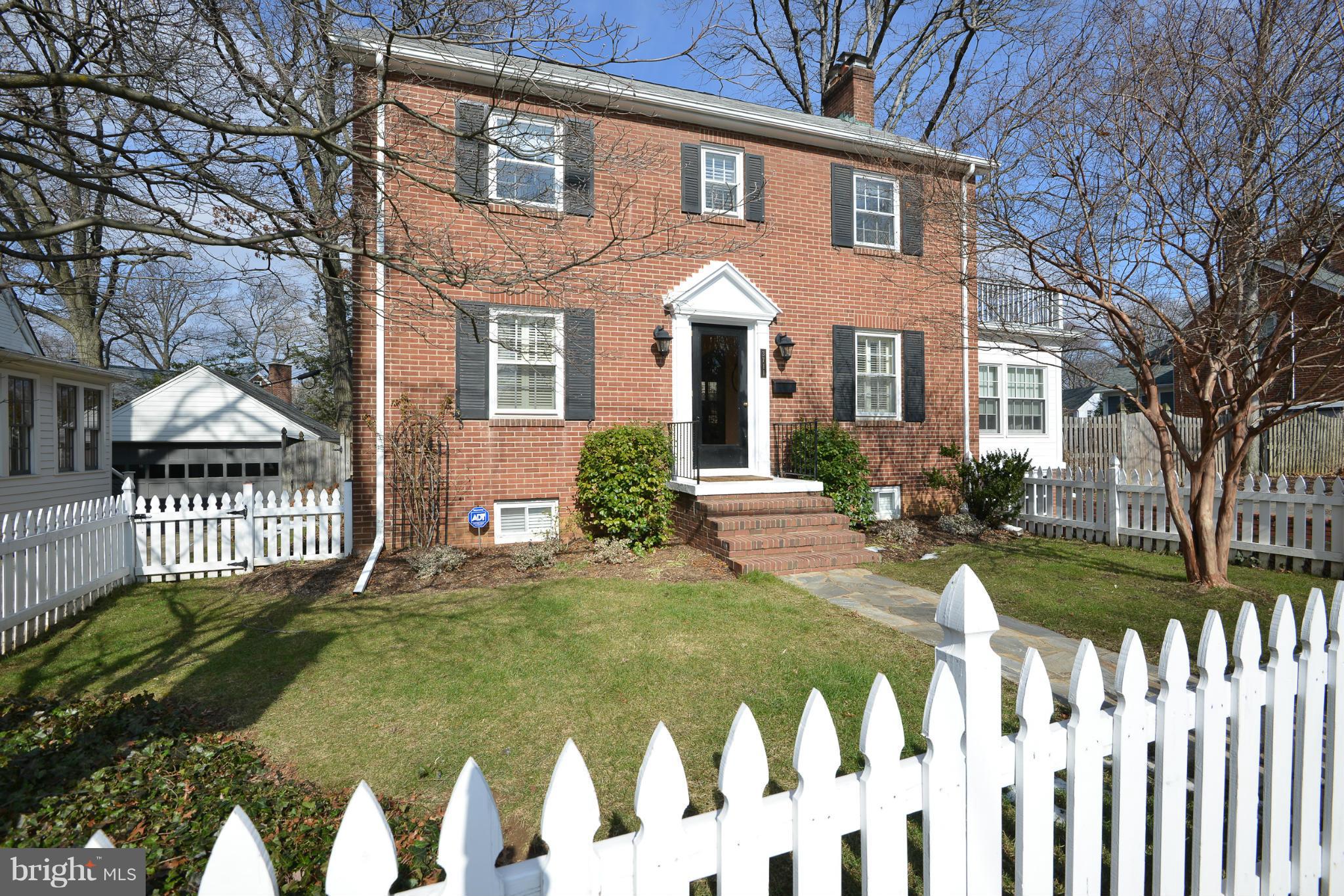 3711 North Pershing Drive Arlington, VA 22203 - Photo 2 of 29 Exterior (Front)