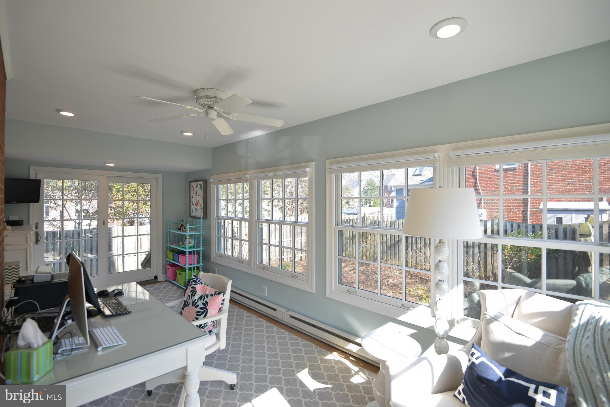 3711 North Pershing Drive Arlington, VA 22203 - Photo 13 of 29 Interior (General)