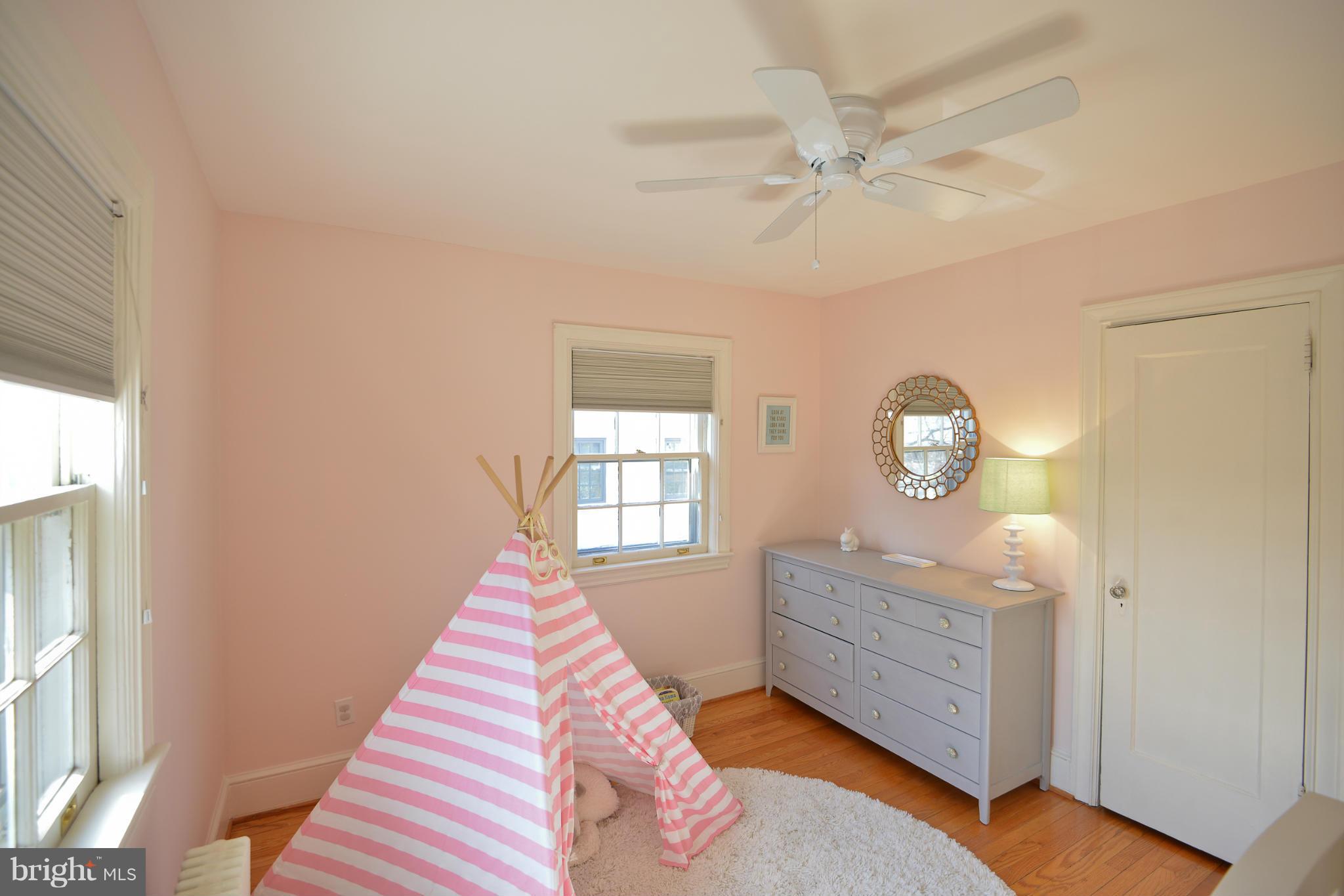 3711 North Pershing Drive Arlington, VA 22203 - Photo 19 of 29 Bedroom