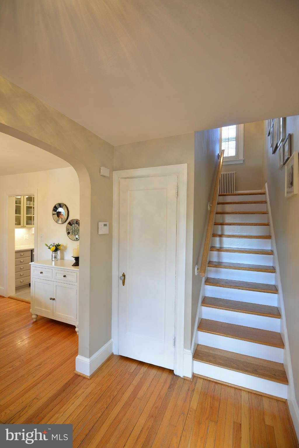 3711 North Pershing Drive Arlington, VA 22203 - Photo 6 of 29 Interior (General)