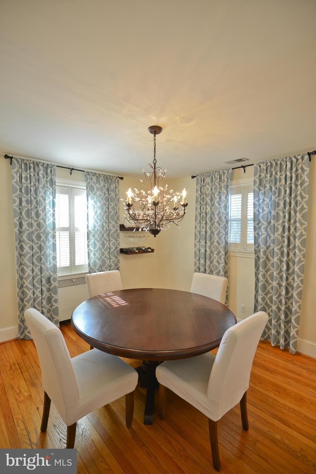 3711 North Pershing Drive Arlington, VA 22203 - Photo 7 of 29 Dining Room