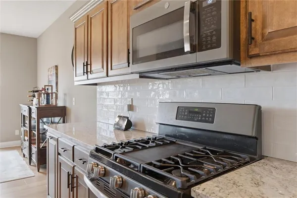 $465,000 | 7301 Northeast 108th Street, Kansas City, MO 64156